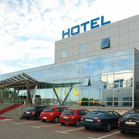 Hotel Zovko Zagreb Sesvete Exteriör bild